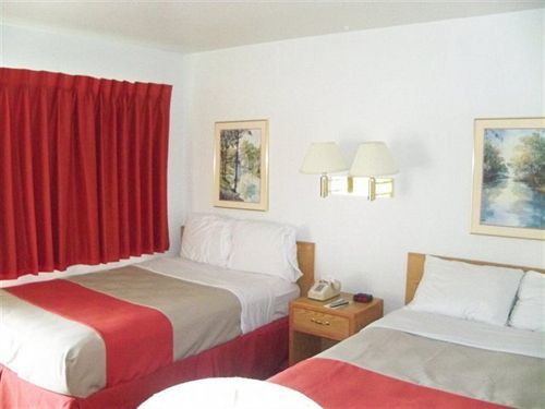 Capitol Inn & Suites Pierre Zewnętrze zdjęcie